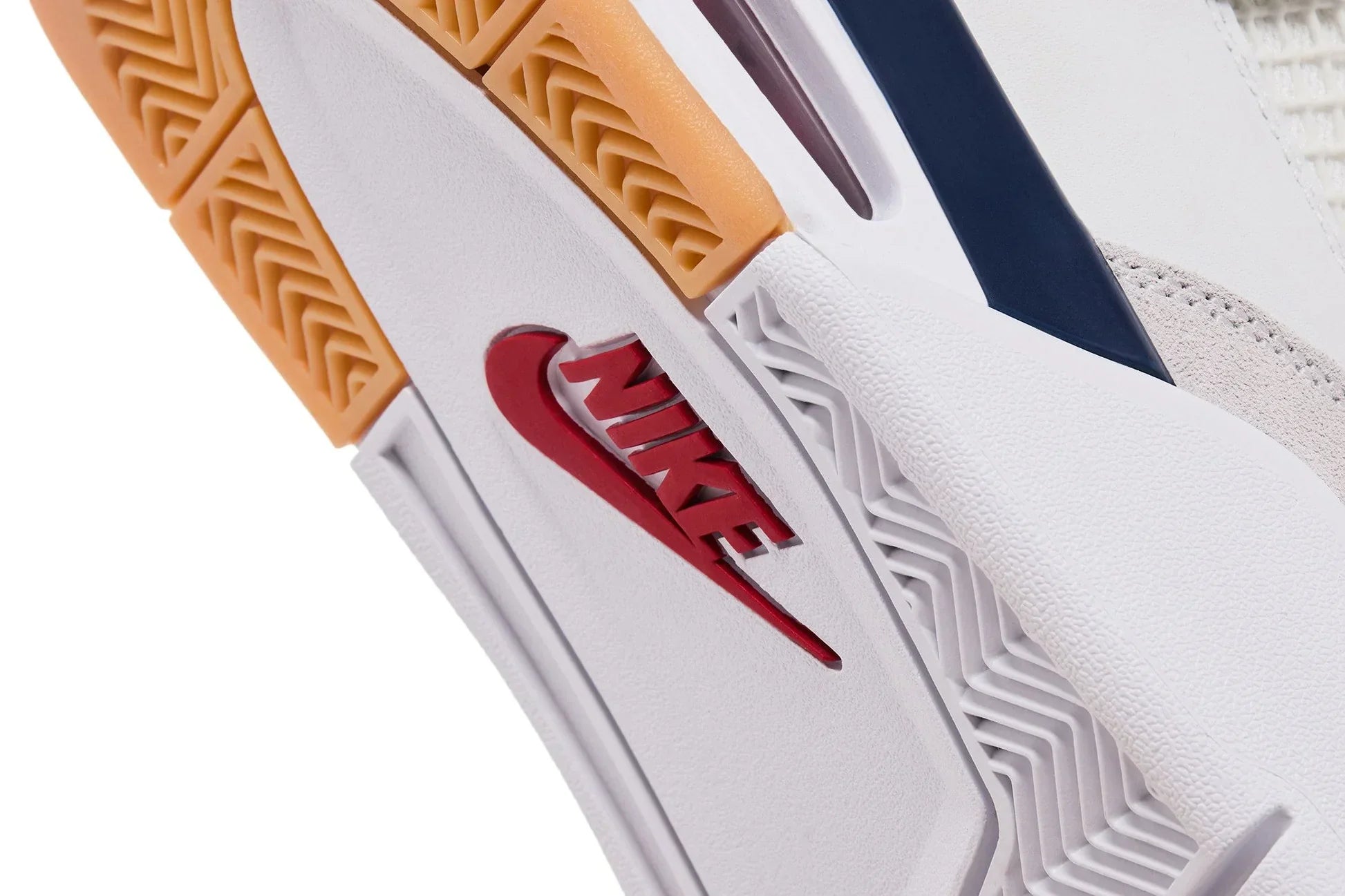 Tênis Air Jordan 4 x Retro SP Navy Branco vista traseira