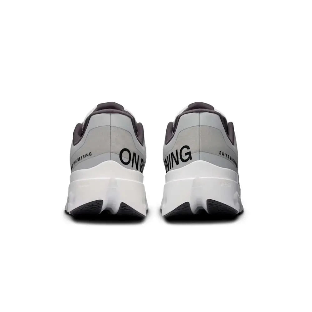 Tênis On Running Cloudsurfer Next Grey detalhe do solado