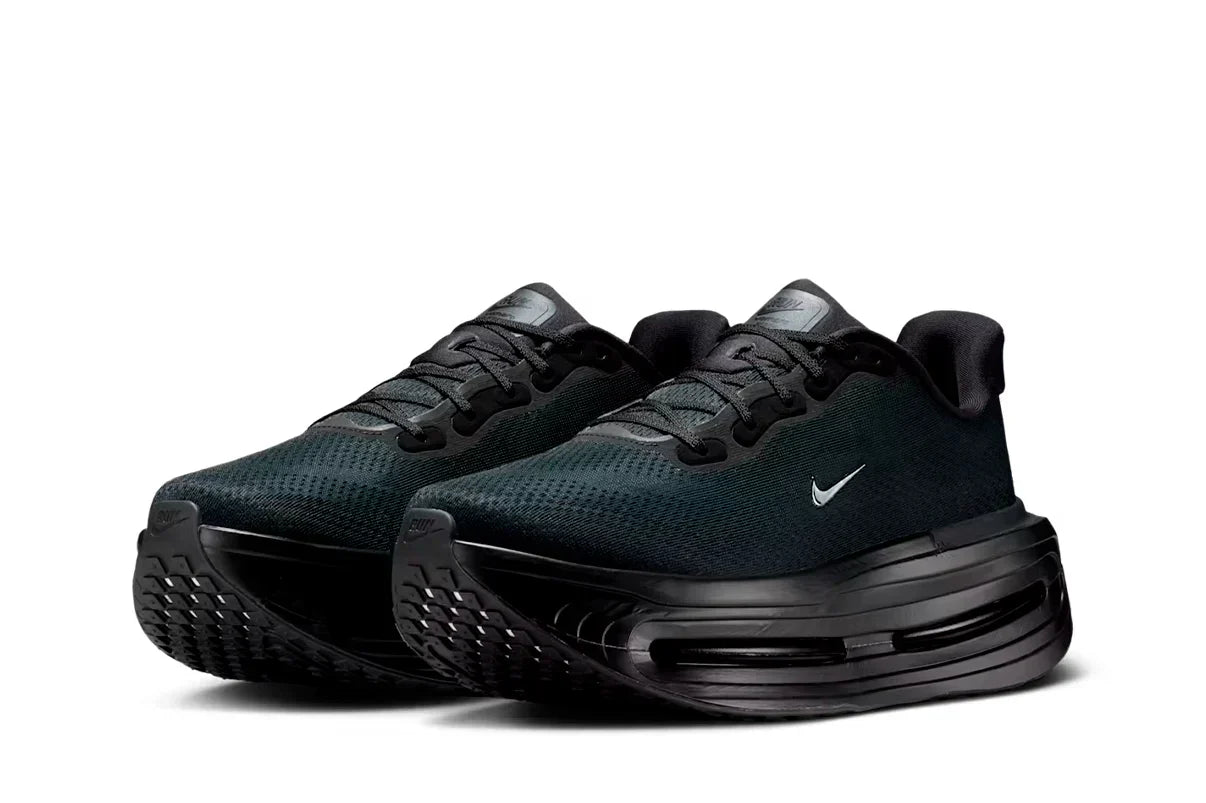 Tênis Nike Vomero Premium SP Black Mini Chrome Swoosh Preto vista superior