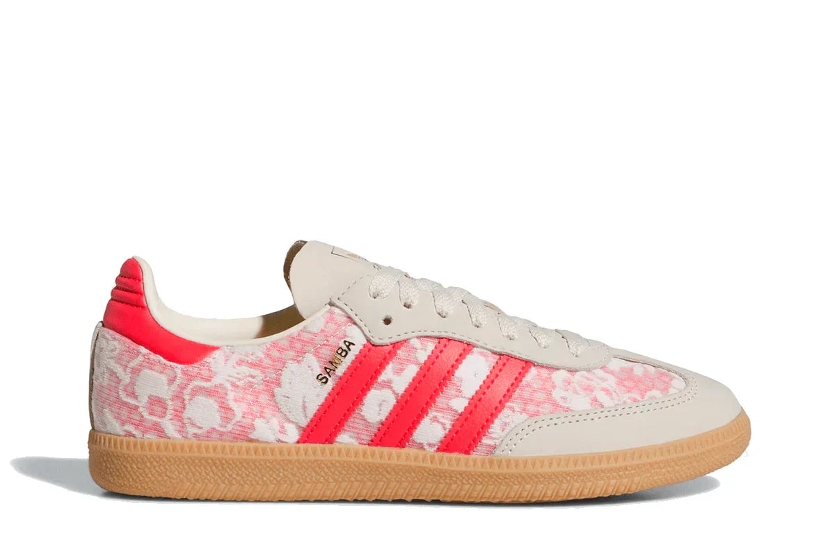 Tênis Adidas Samba OG Liberty London Better Scarlet Branco vista lateral