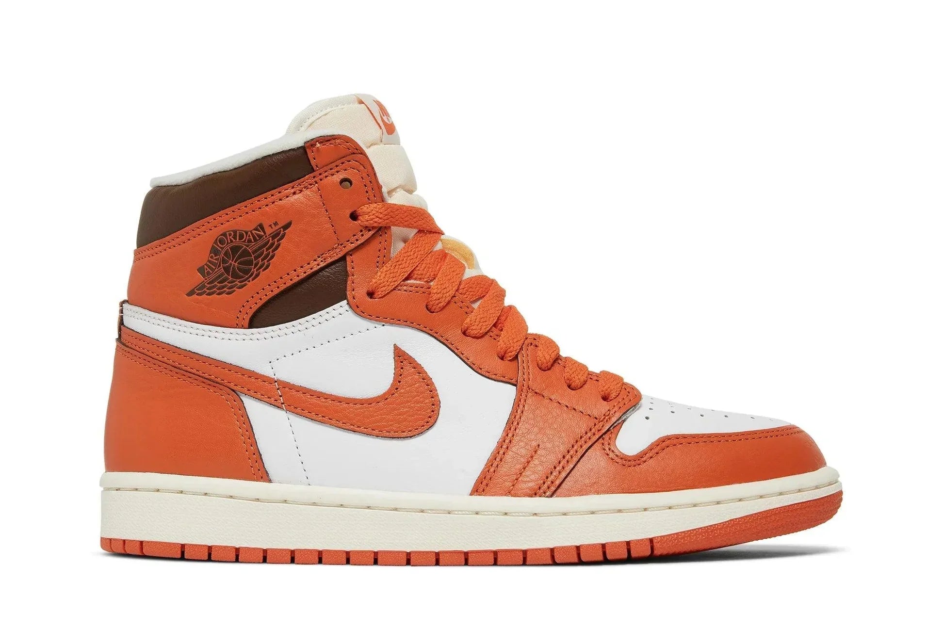Tênis Air Jordan 1 High OG Starfish Laranja vista lateral