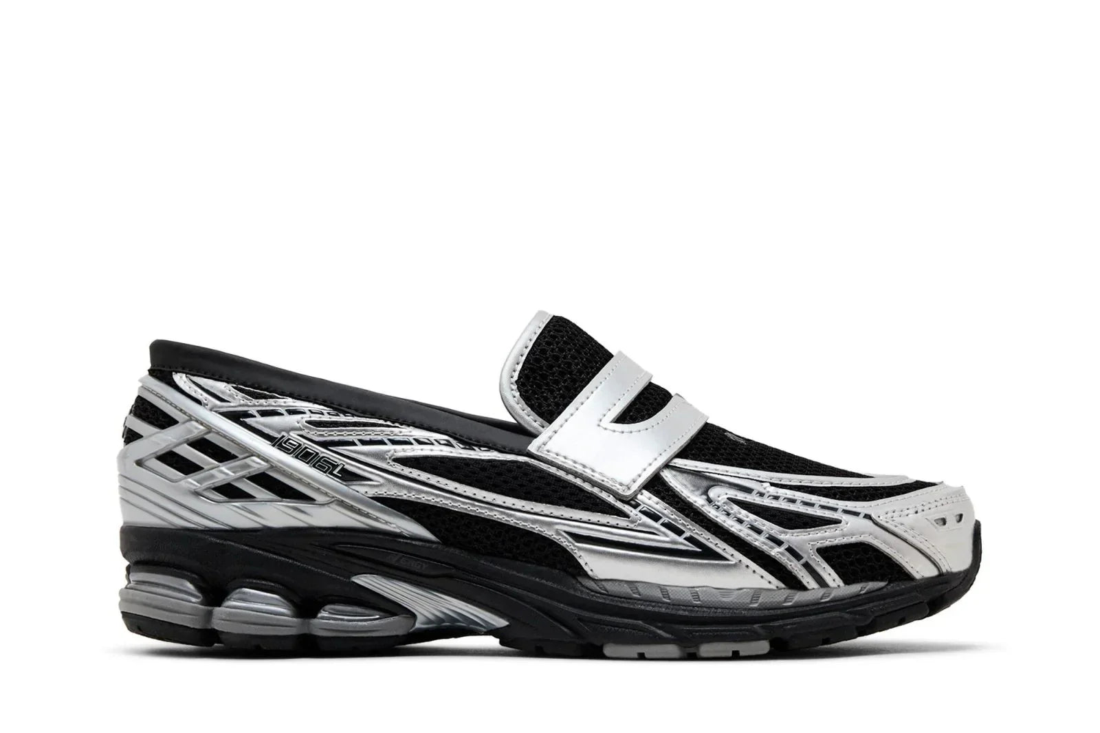 Tênis New Balance 1906L Silver Metallic Black Prateado vista lateral