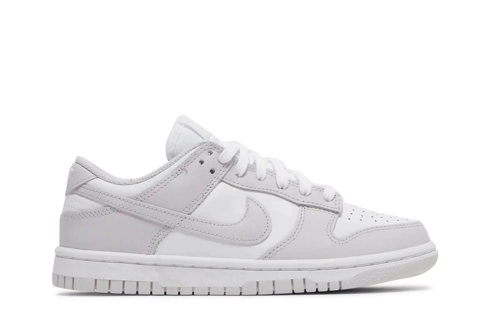 Tênis Nike Dunk Low Light Violet vista lateral