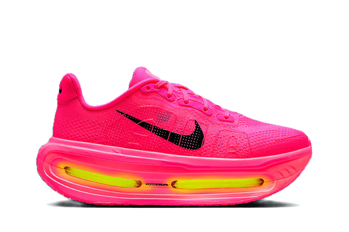 Tênis Nike Vomero Premium Hyper Pink Rosa vista lateral