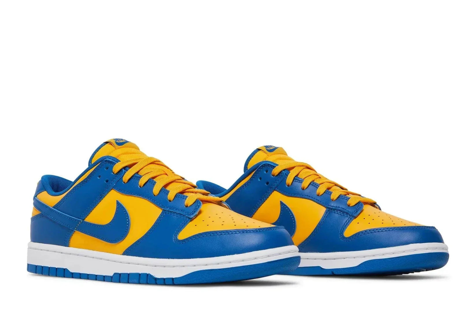 Tênis Nike Dunk Low UCLA detalhe do solado