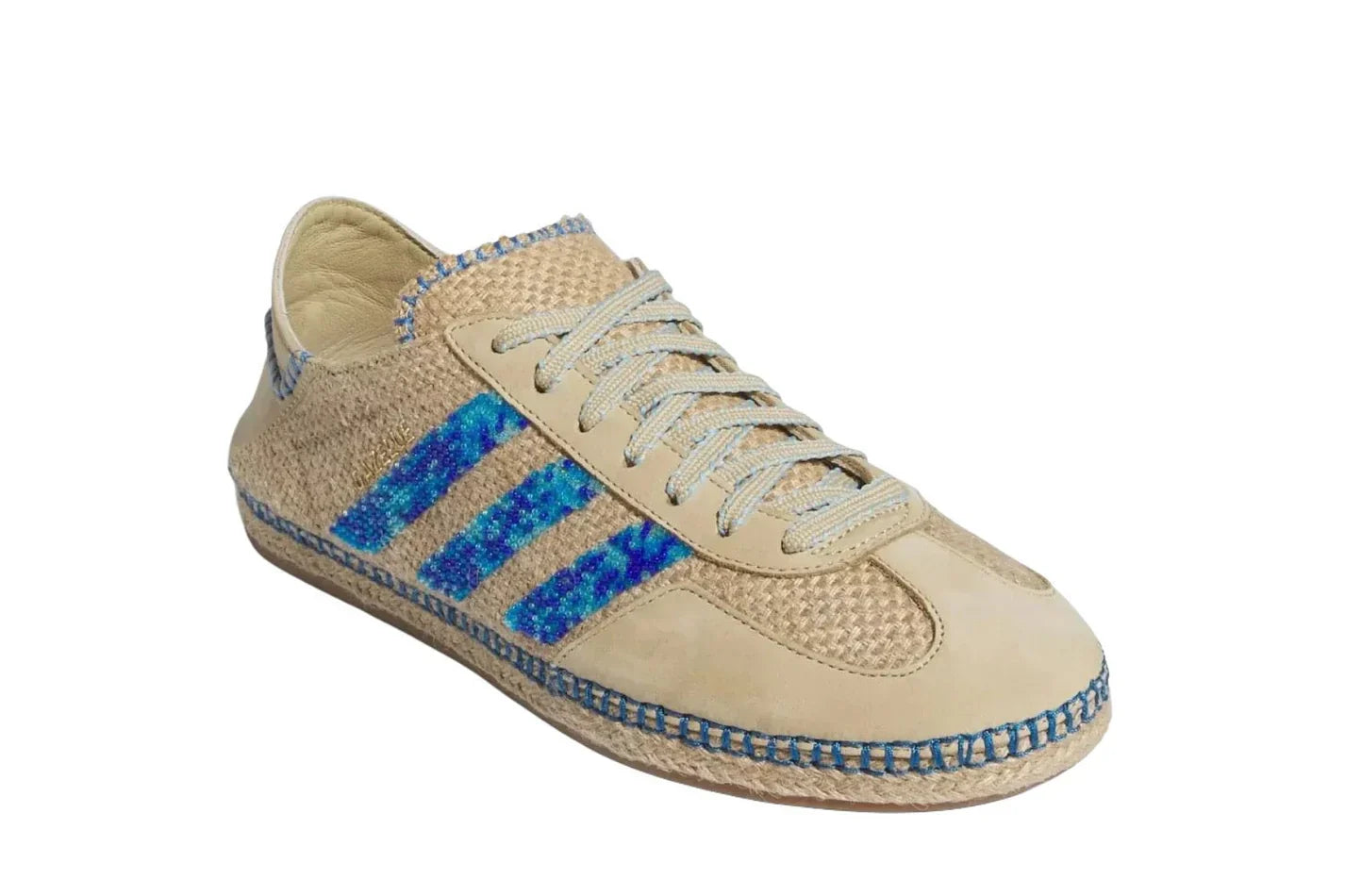 Tênis Adidas Gazelle x CLOT Linen Khaki Light Blue Marrom detalhe lateral