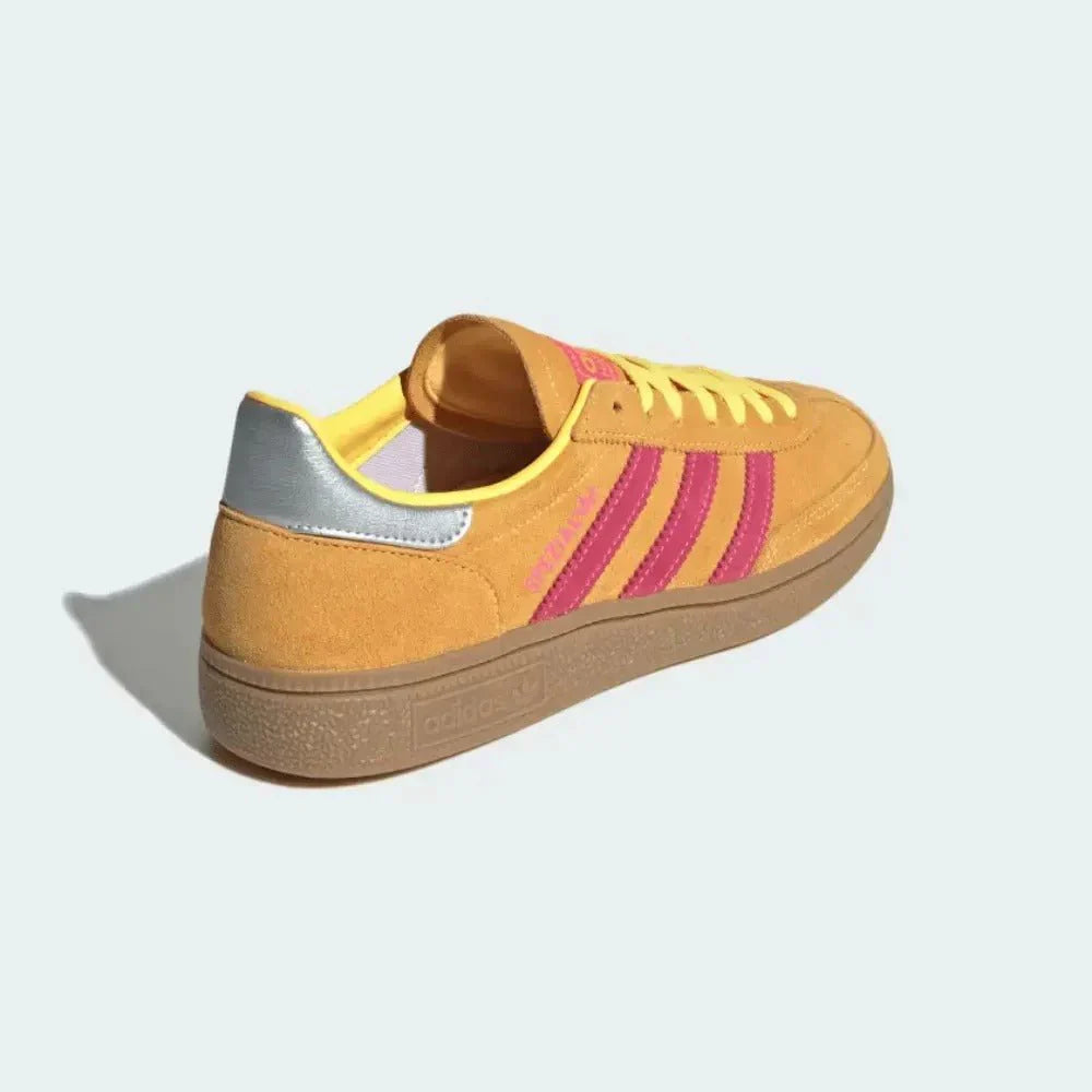 Tênis Adidas Handball Spezial Spark Lucid Pink Amarelo vista traseira