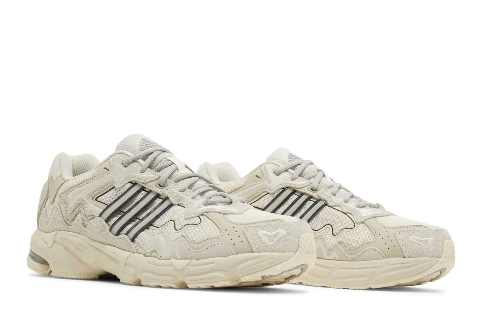 Tênis Adidas Responce CL x Bad Bunny Wonder Branco detalhe do solado
