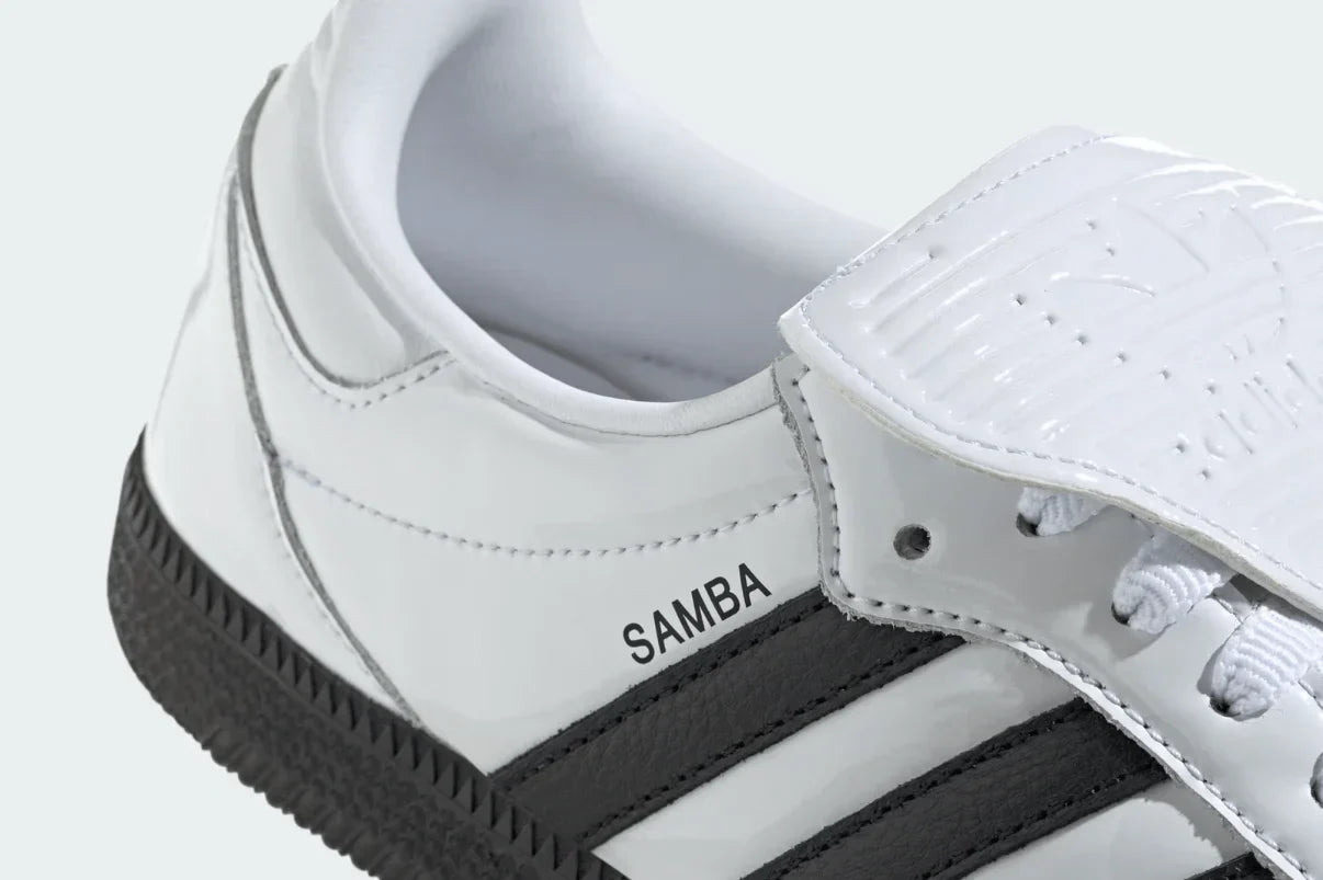Tênis Adidas Samba LT Cloud White Core Black Black Sole detalhe frontal
