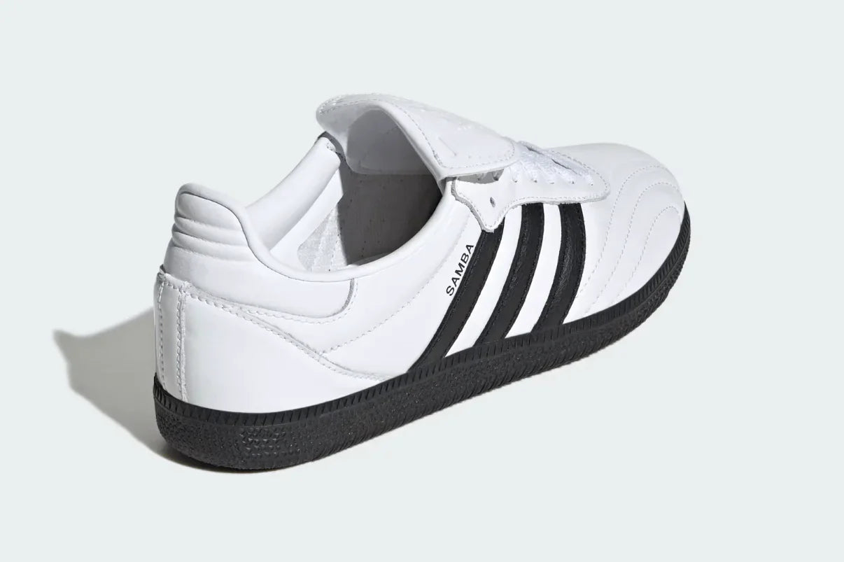 Tênis Adidas Samba LT Cloud White Core Black Black Sole detalhe do solado