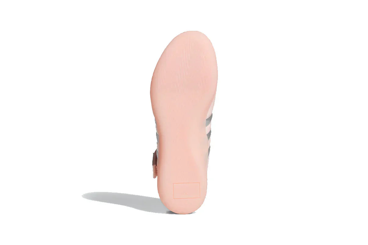 Tênis Adidas Taekwondo Caroline Hu x CLOT Pink Silver Rosa vista traseira