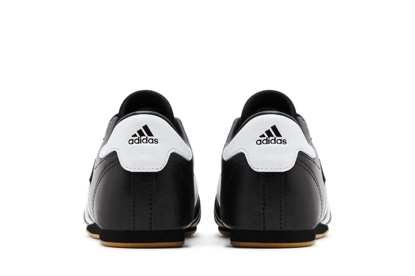 Tênis Adidas Taekwondo Core Black Preto detalhe do material