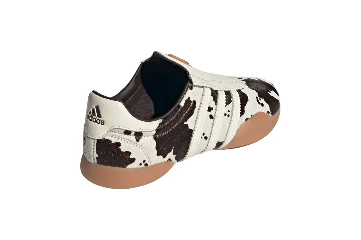 Tênis Adidas Taekwondo Mei Cow Print (Womens) Animal Print detalhe frontal