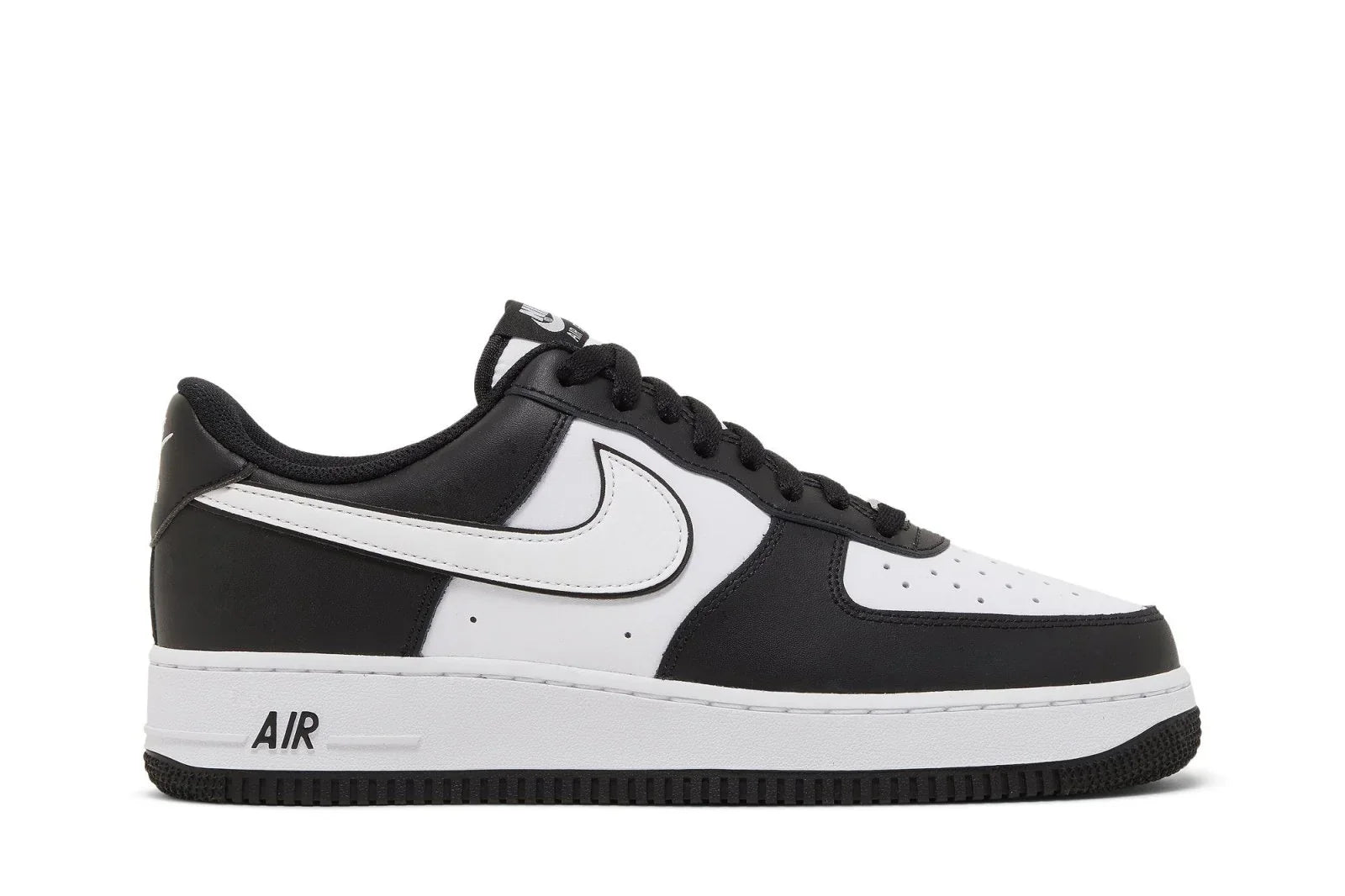 Tênis Air Force 1 Low 07 Panda Preto vista superior