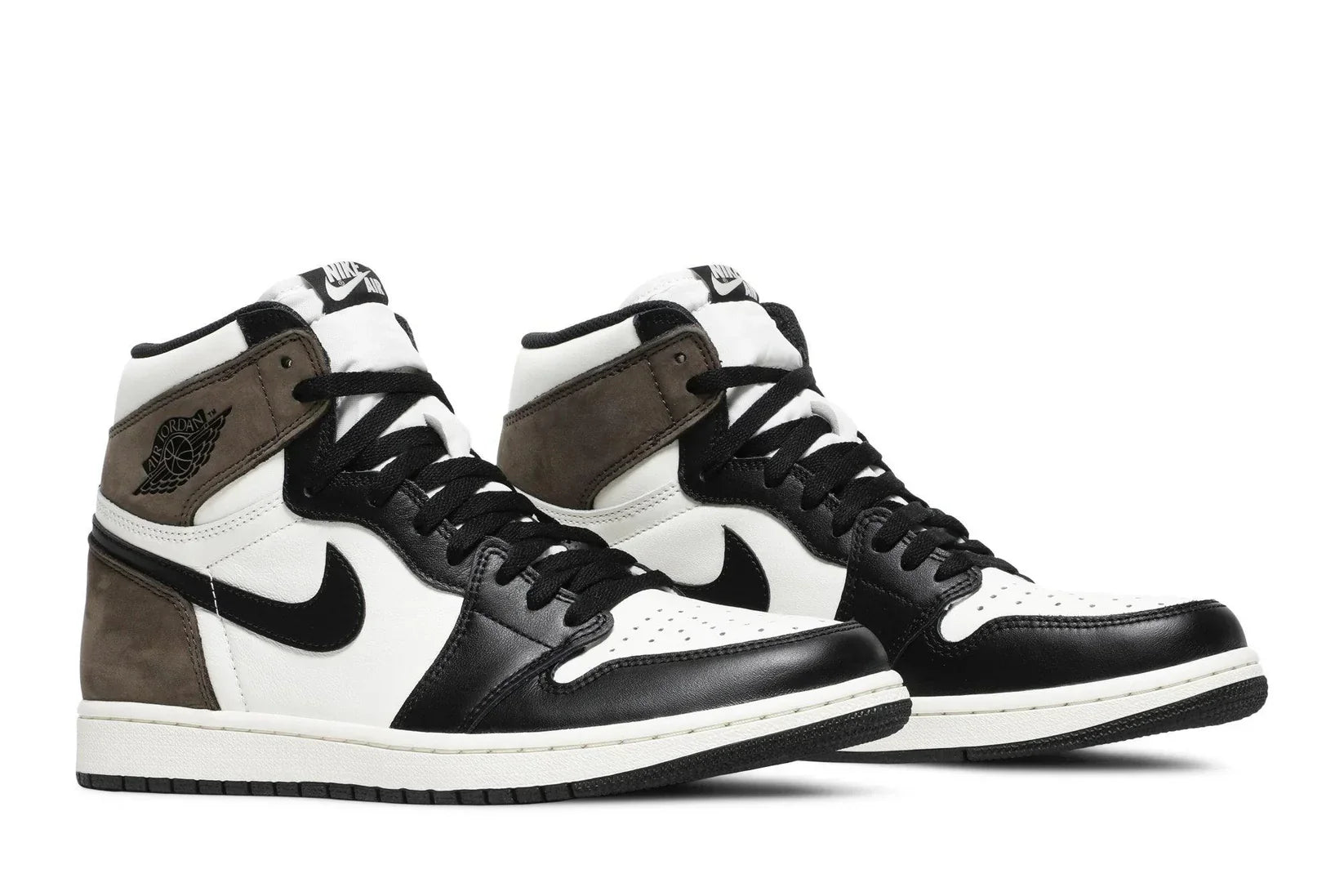 Tênis Air Jordan 1 High Dark Mocha Marrom detalhe do solado