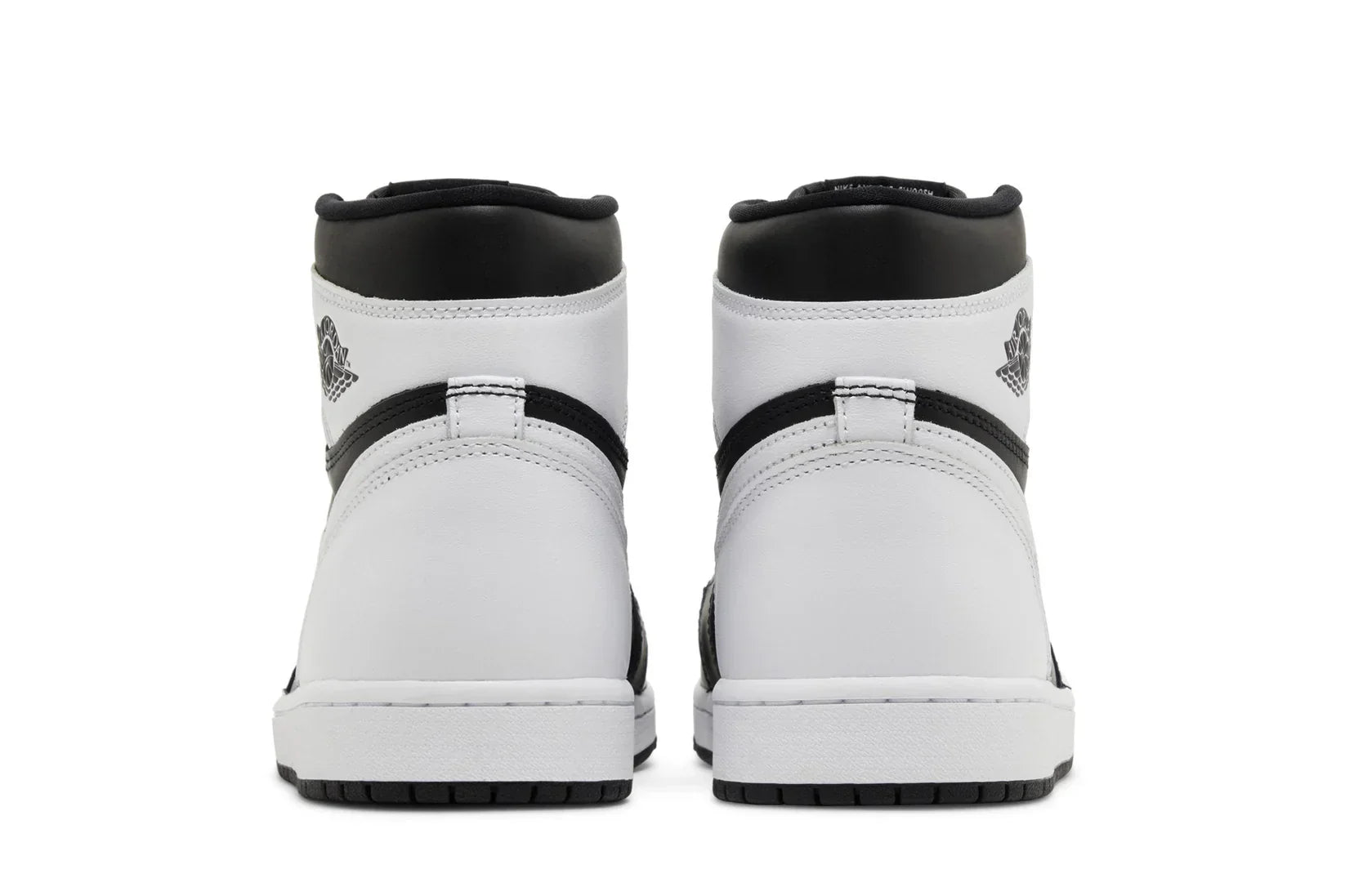 Tênis Air Jordan 1 High OG Black White Preto vista traseira