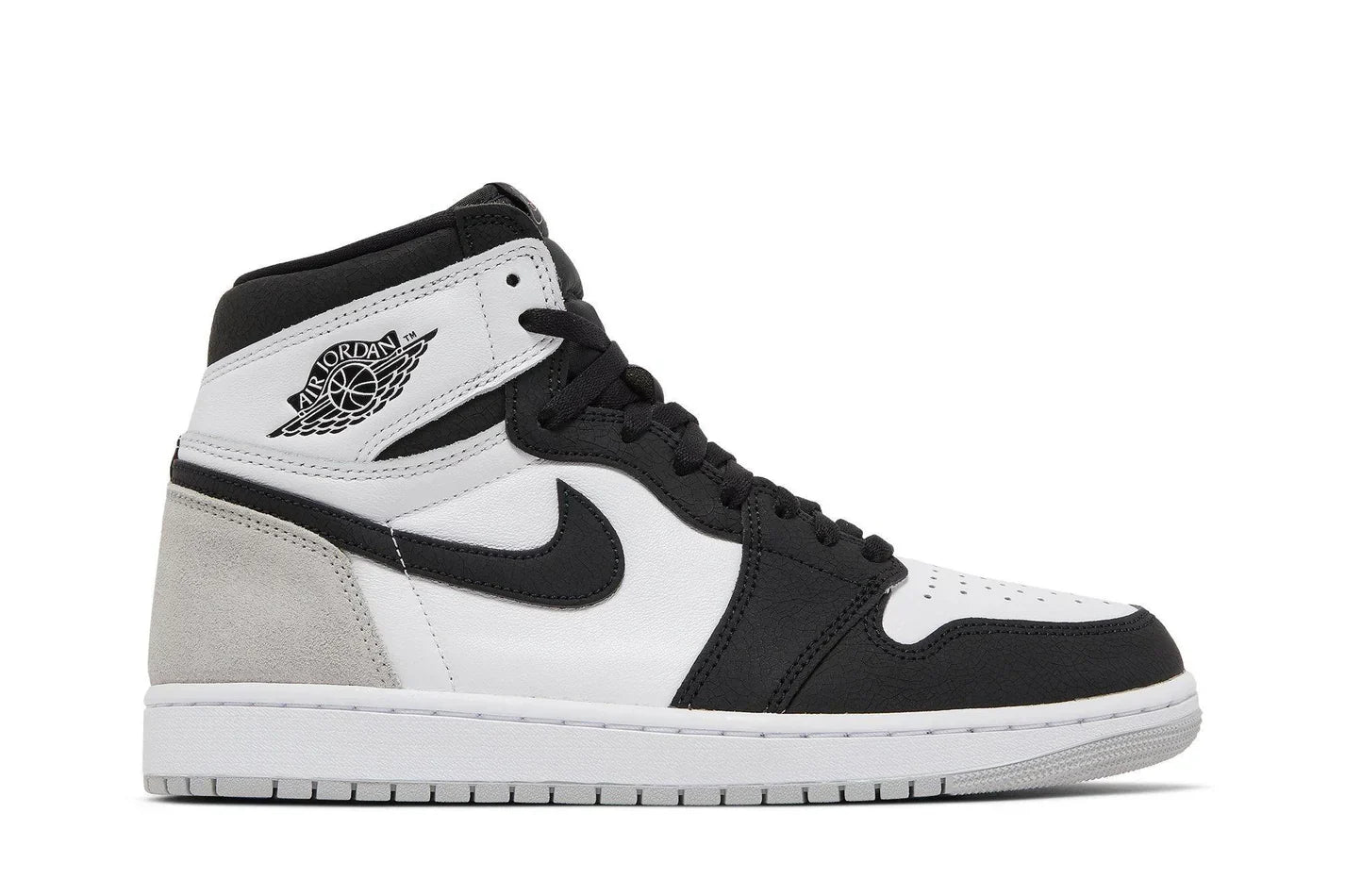 Tênis Air Jordan 1 High Stage Haze Cinza vista lateral