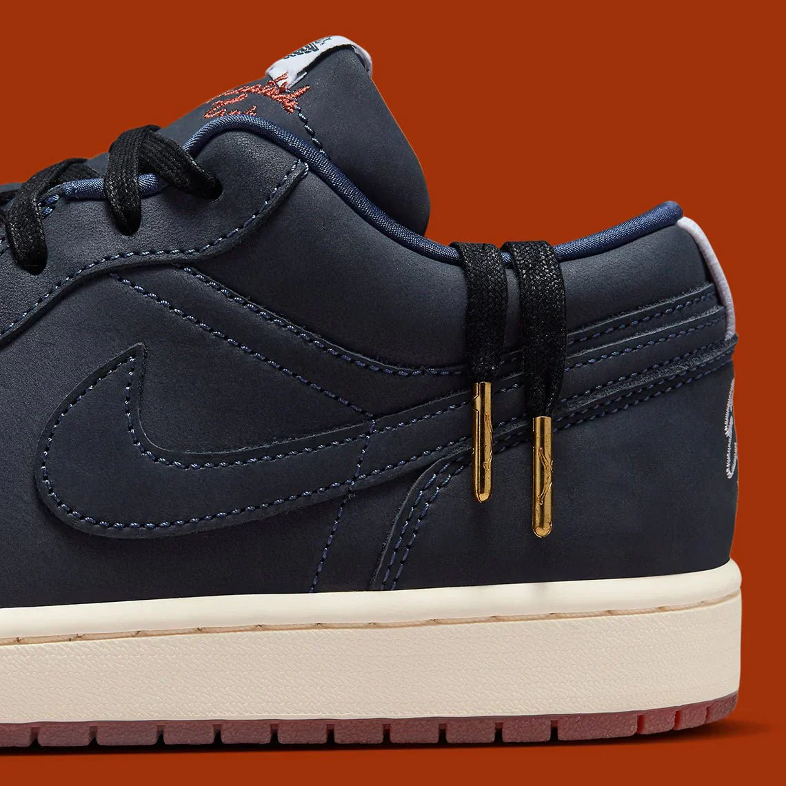 Tênis Air Jordan 1 Low Eastside Golf Azul Marinho vista traseira