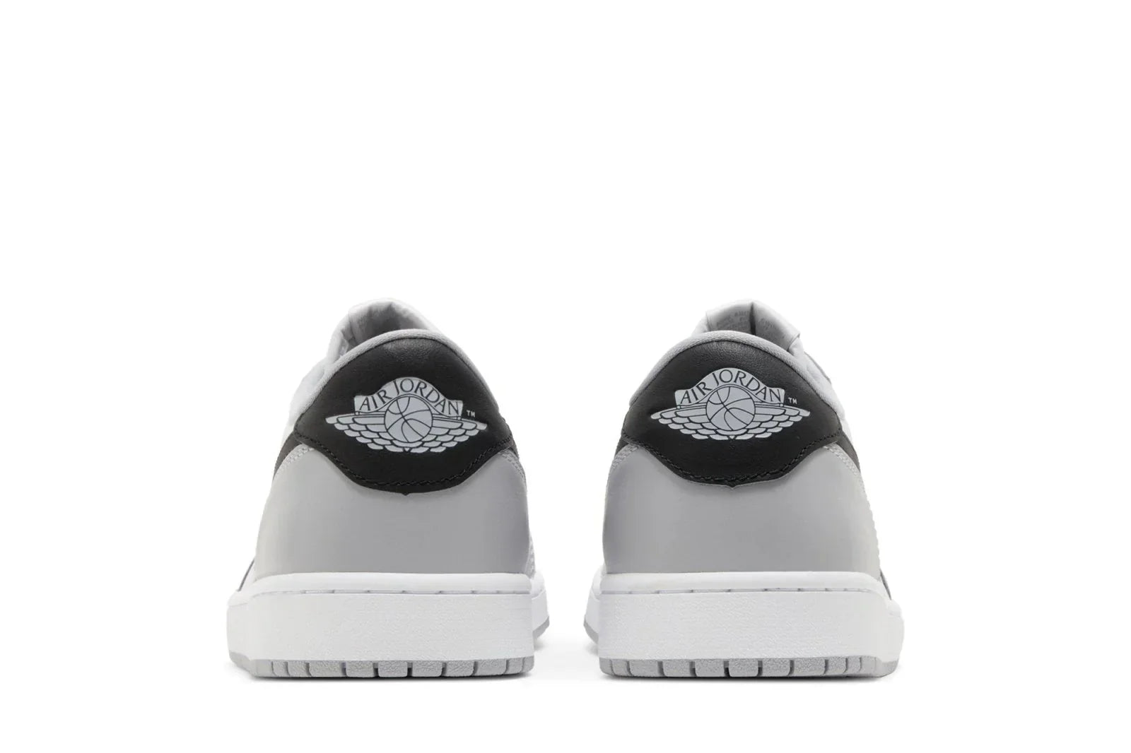 Tênis Air Jordan 1 Low Og Barrons Cinza detalhe lateral