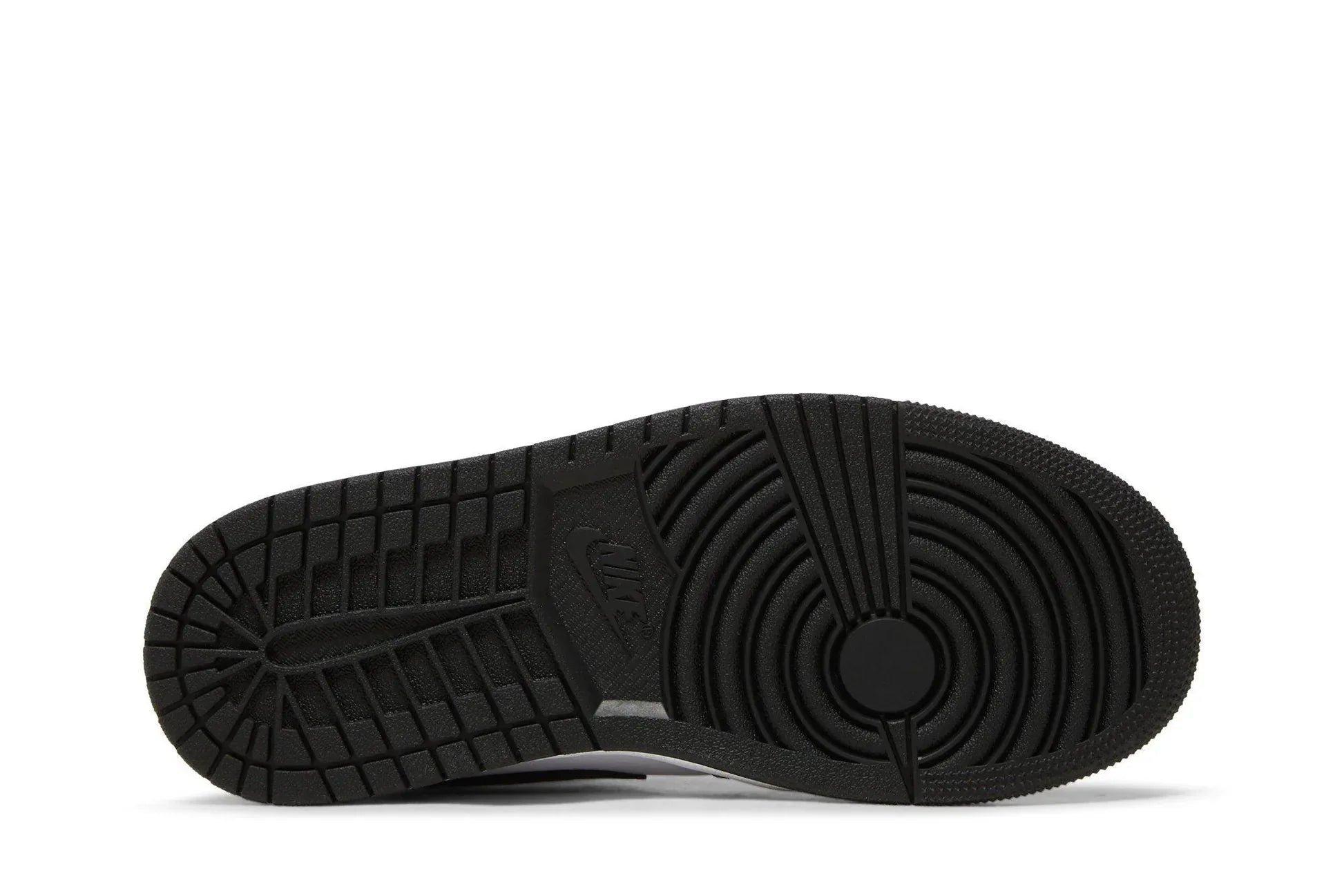 Tênis Air Jordan 1 Mid Panda Preto detalhe do material