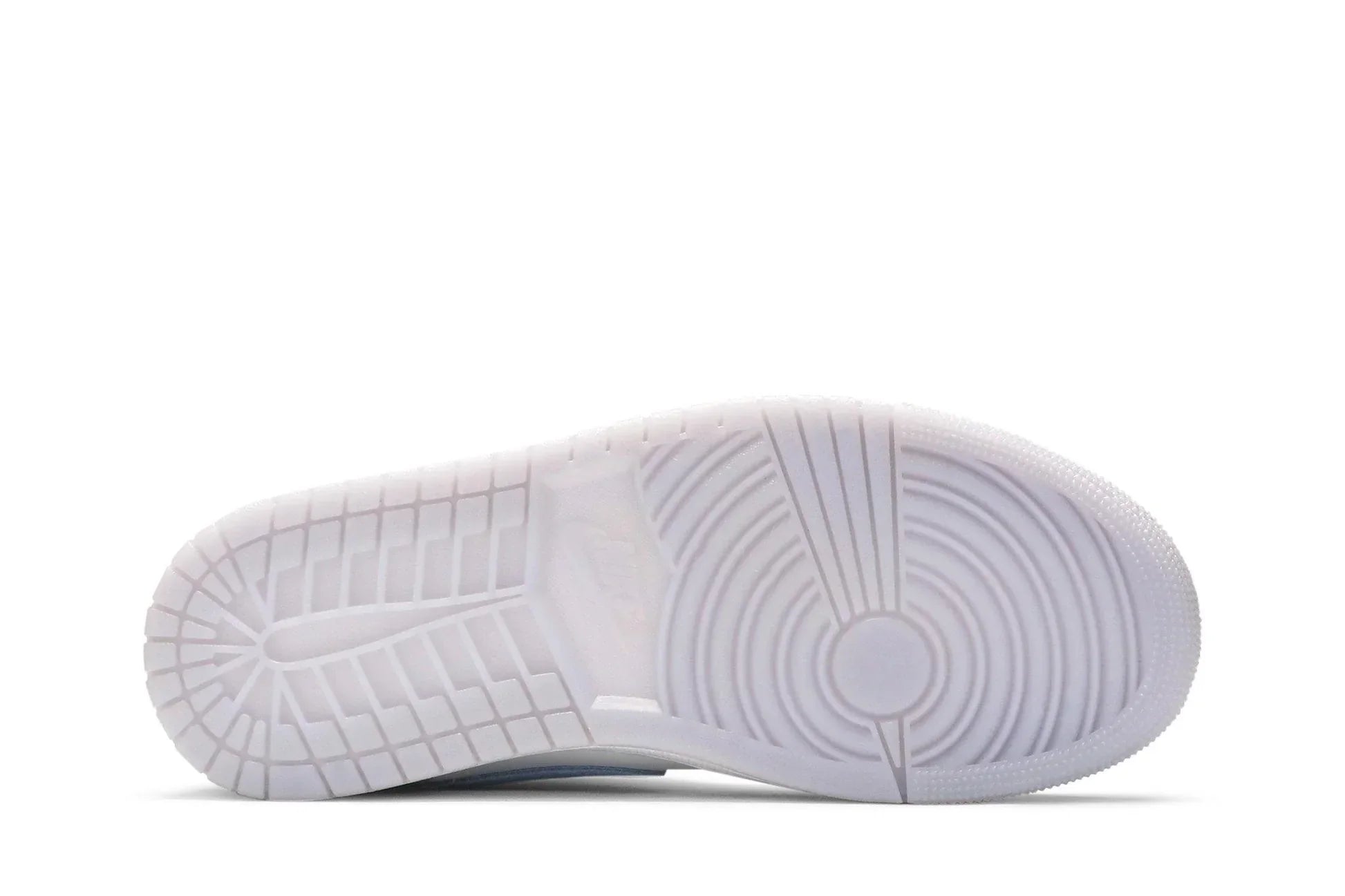 Tênis Air Jordan 1 Mid Wolf Grey Cinza detalhe do material