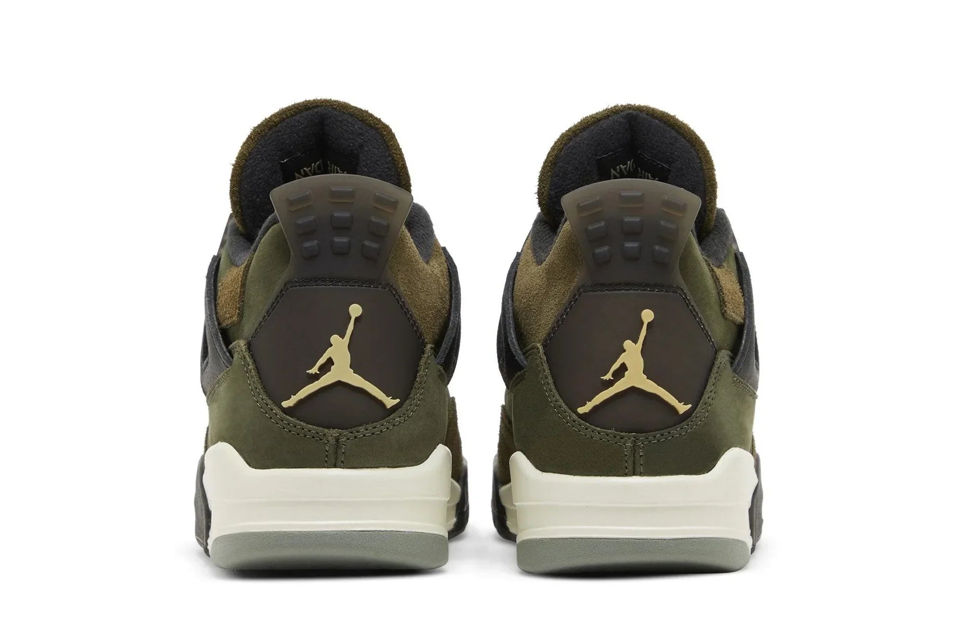 Tênis Air Jordan 4 Craft Medium Olive Verde detalhe do solado