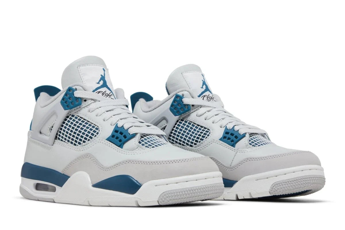Tênis Air Jordan 4 Retro Military Blue Branco vista superior
