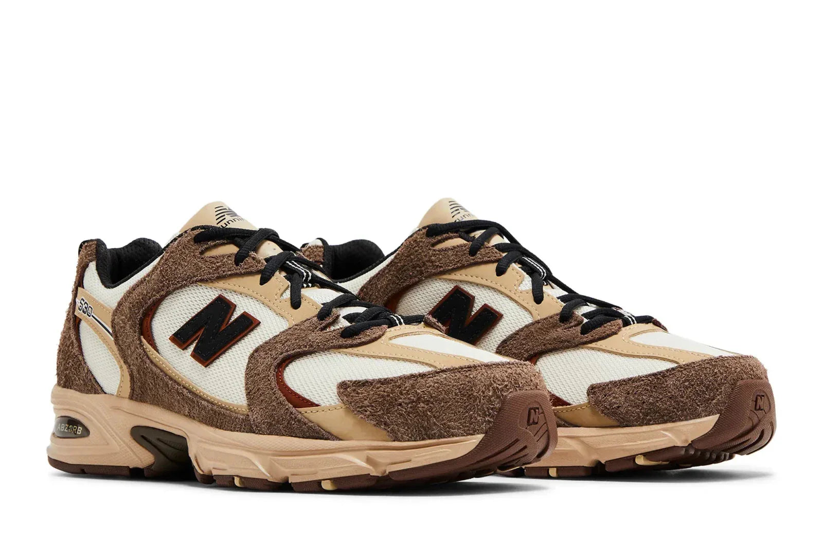 Tênis New Balance 530 Brown Tan Marrom vista superior