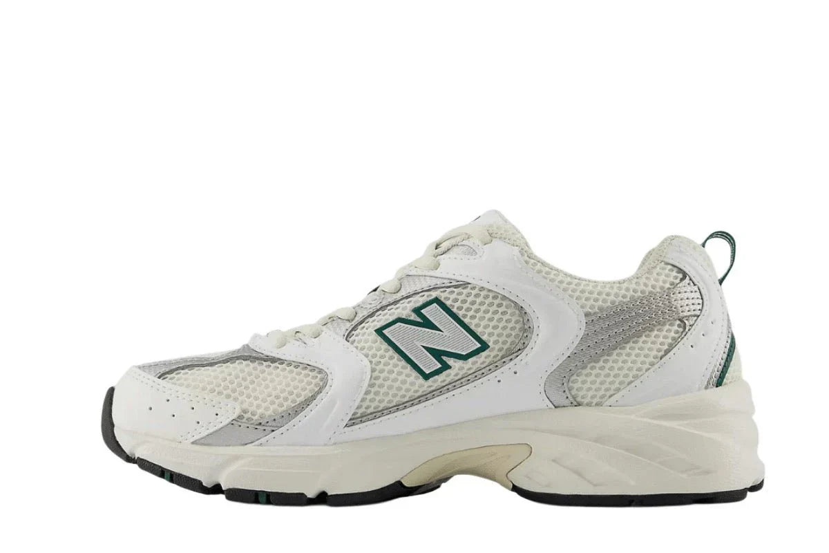 Tênis New Balance 530 Sea Salt White Marsh Green Branco vista traseira