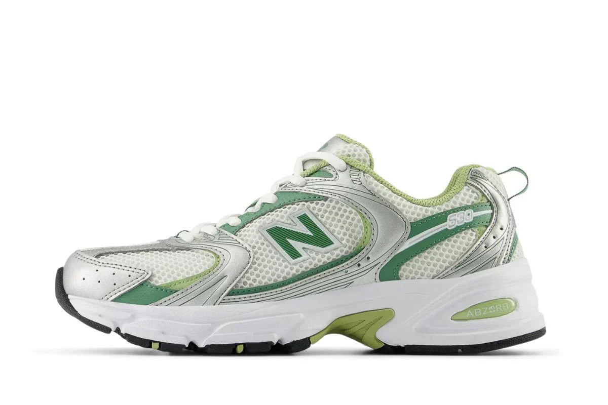 Tênis New Balance 530 White Green Matcha Verde detalhe do material