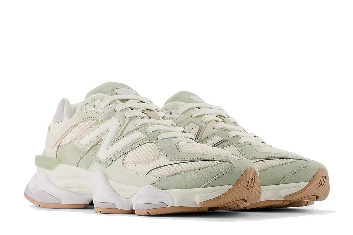 Tênis New Balance 9060 Garter Snake Pearl Grey Verde vista superior
