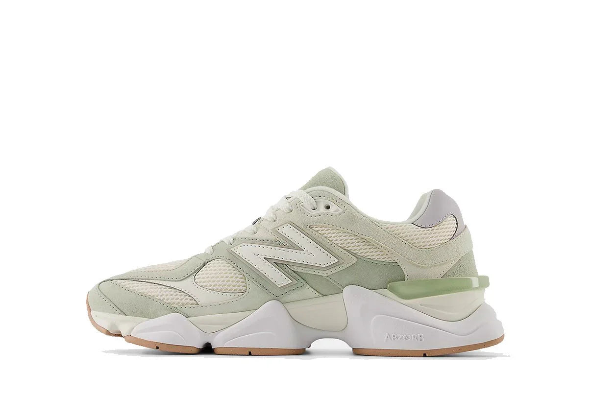 Tênis New Balance 9060 Garter Snake Pearl Grey Verde vista traseira