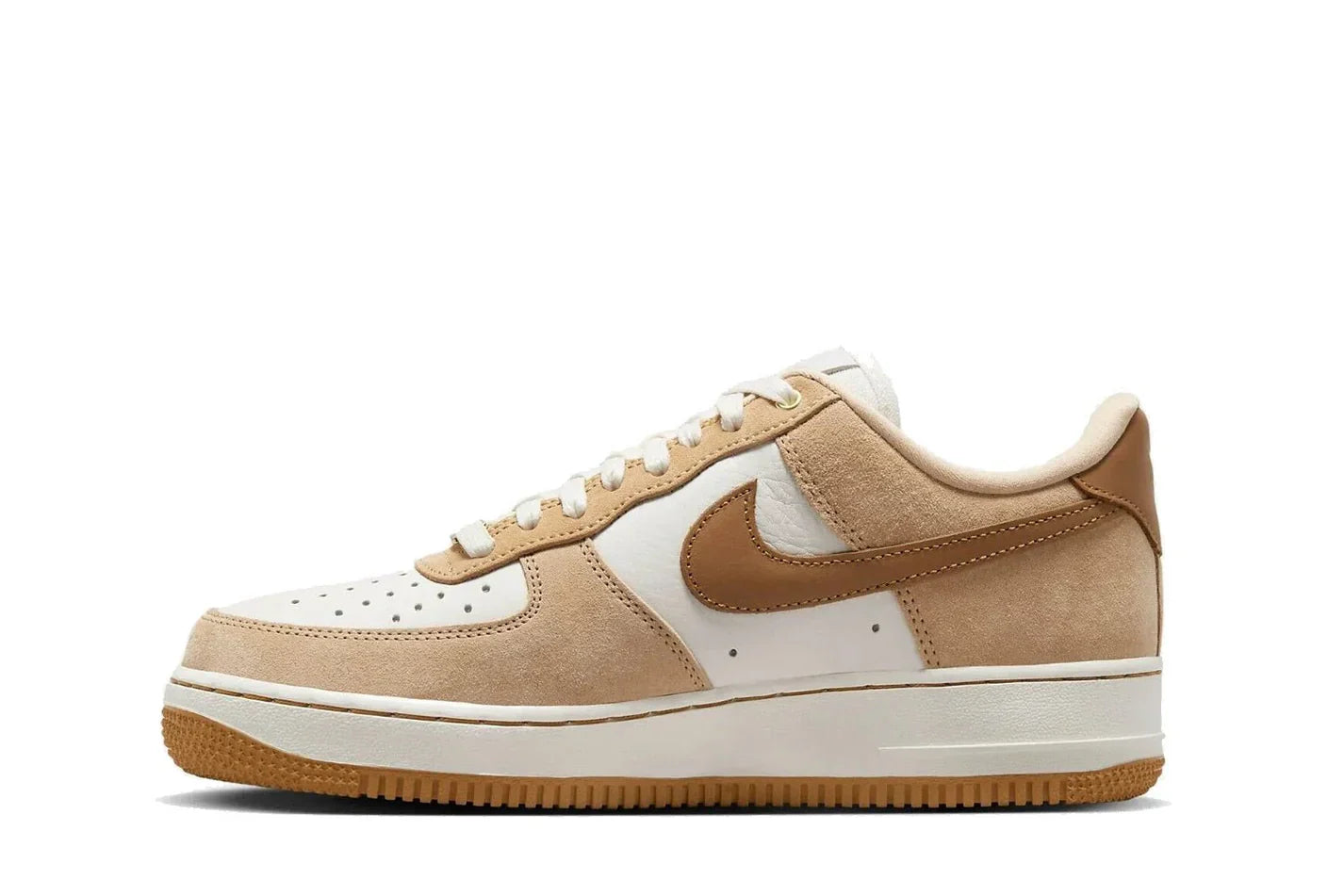 Tênis Nike Air Force 1 Low LXX Vachetta Tan Flax Marrom detalhe do material
