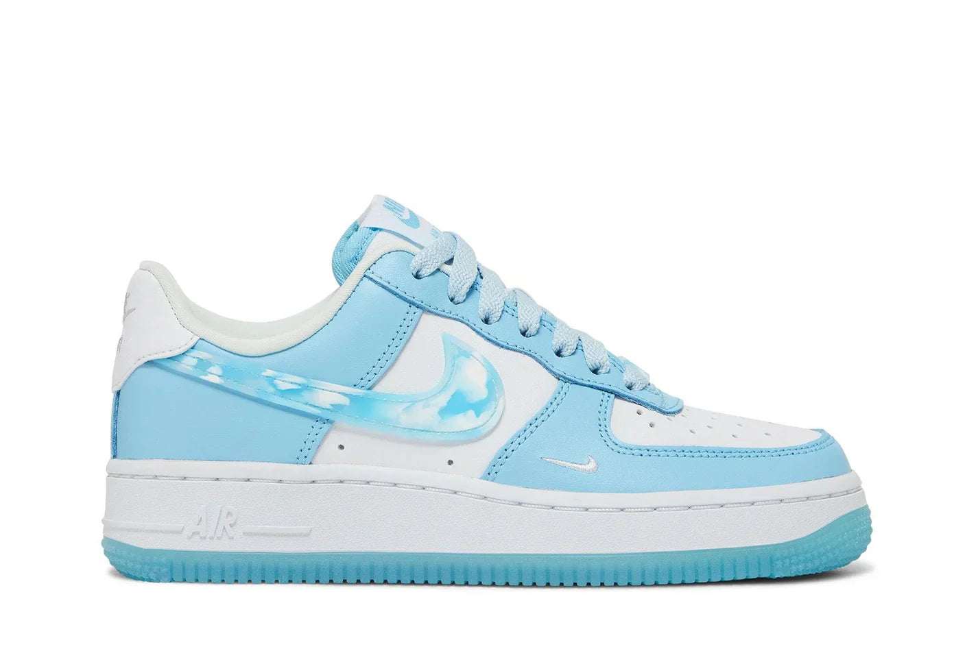 Tênis Nike Air Force 1 Low Nail Art Azul vista lateral