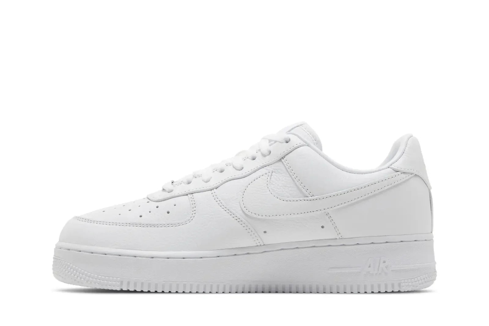 Tênis Nike Air Force 1 Low x Nocta Certified Lover Boy Branco vista traseira