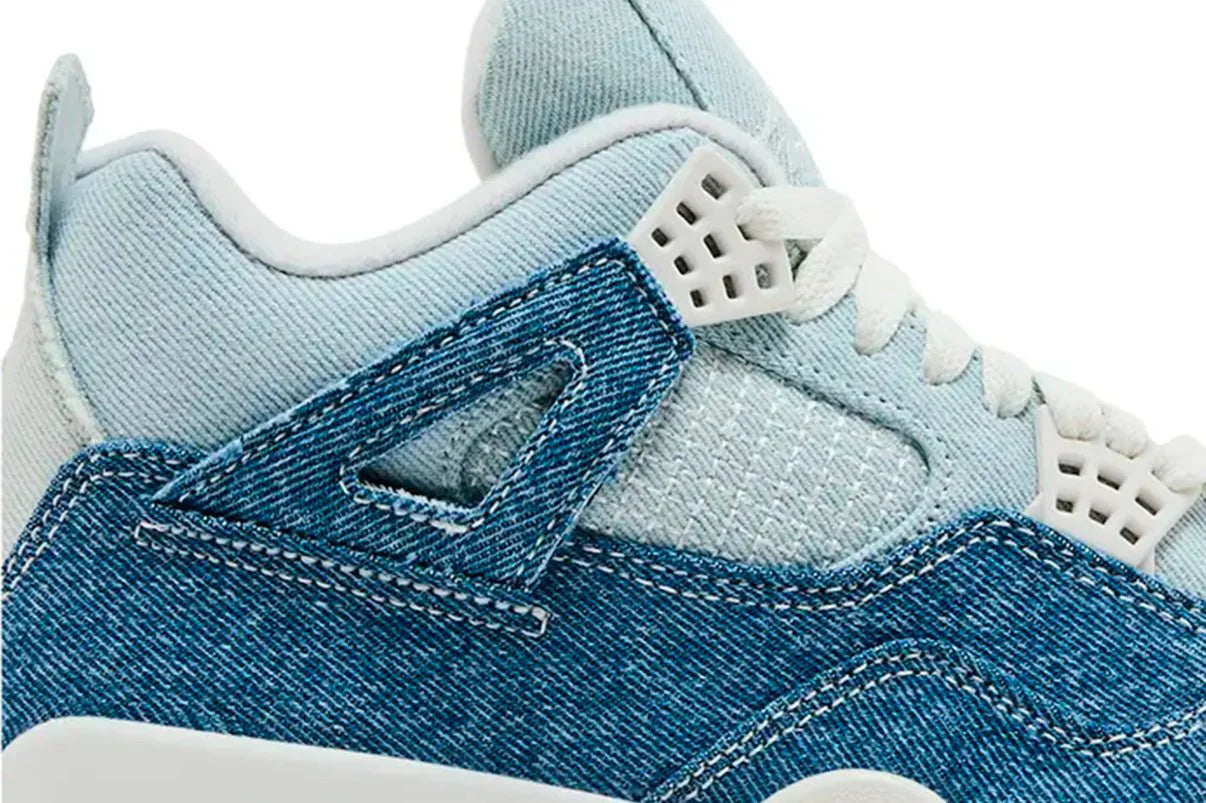 Tênis Nike Air Jordan 4 Retro TEX Worn Blue Denim Azul detalhe do solado