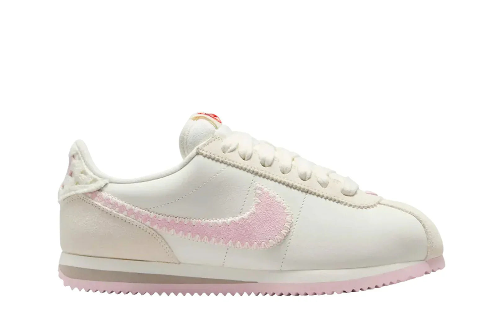 Tênis Nike Cortez Valentines Day (2025) Off White vista superior