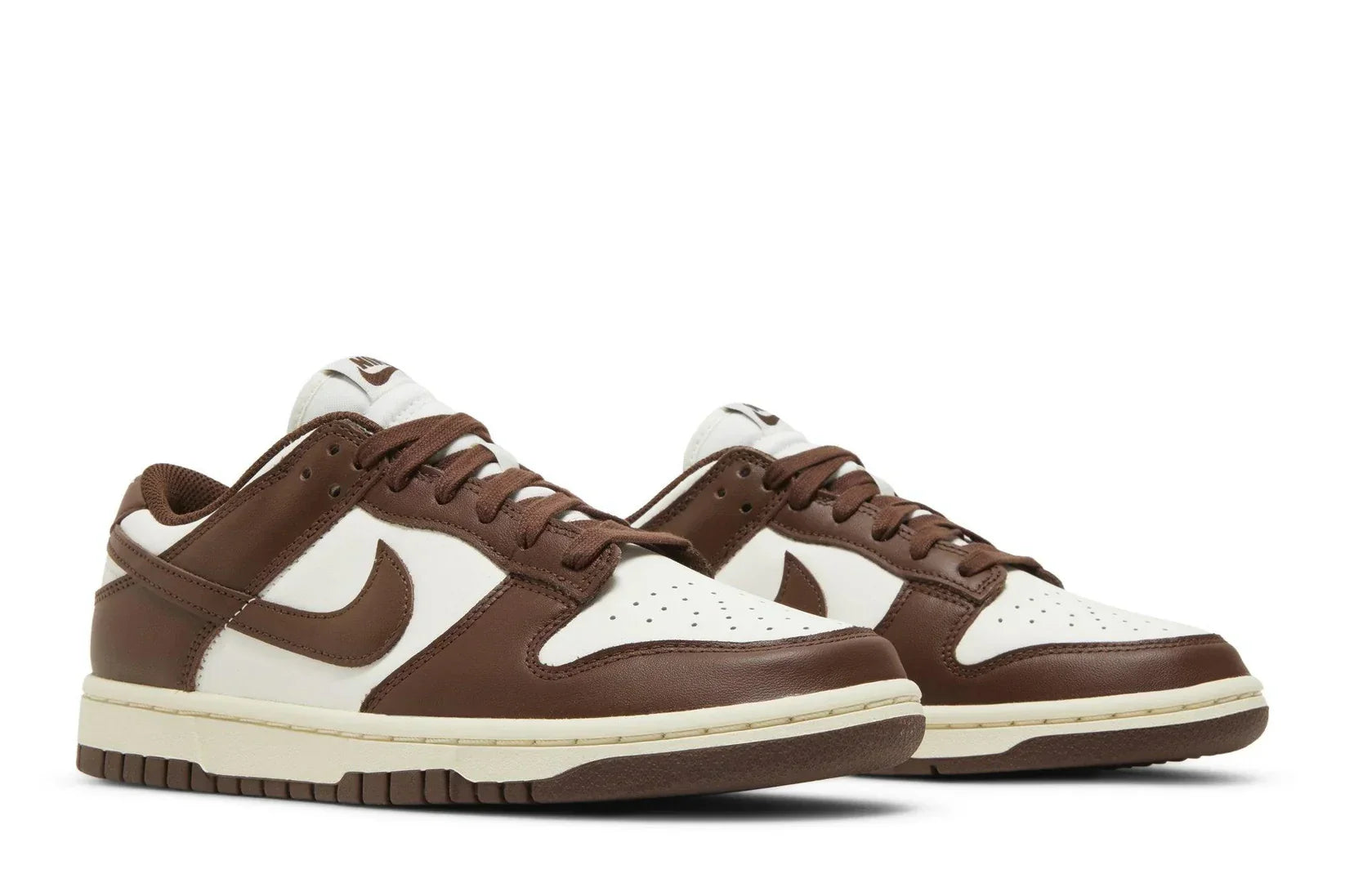 Tênis Nike Dunk Low Cacao Wow Marrom detalhe do solado
