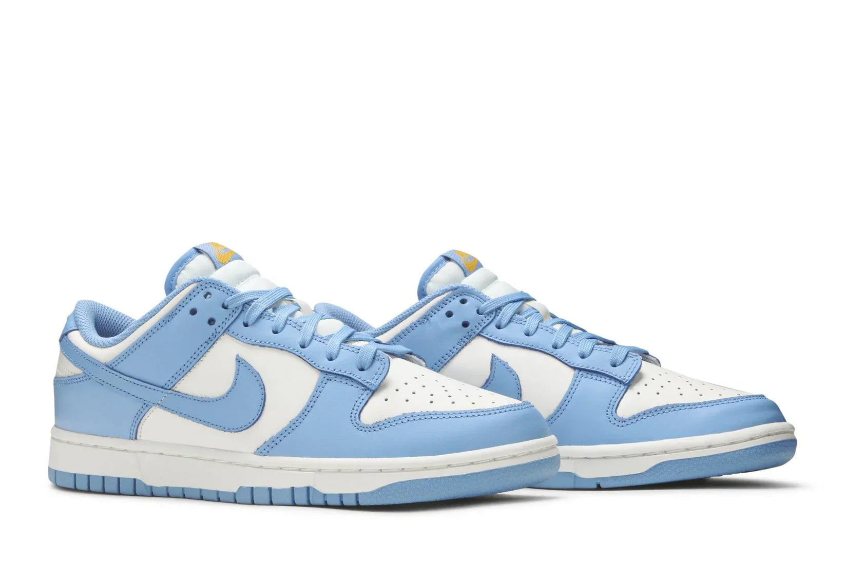 Tênis Nike Dunk Low Coast Azul detalhe do solado