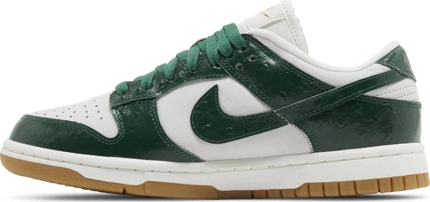 Tênis Nike Dunk Low Green Ostrich Verde detalhe do solado