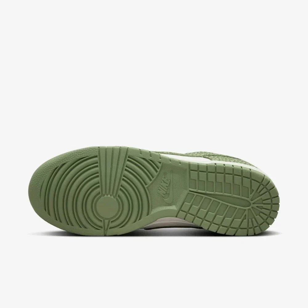 Tênis Nike Dunk Low Safari Oil Green Verde vista traseira