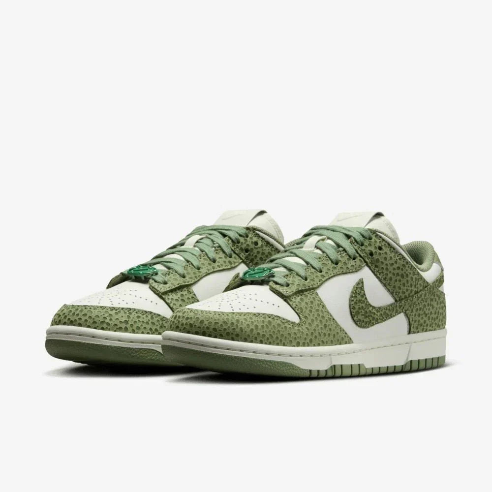 Tênis Nike Dunk Low Safari Oil Green Verde detalhe lateral