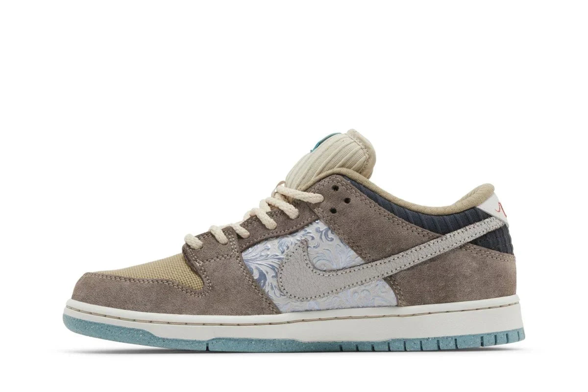 Tênis Nike Sb Dunk Low Big Money Savings Marrom detalhe do material