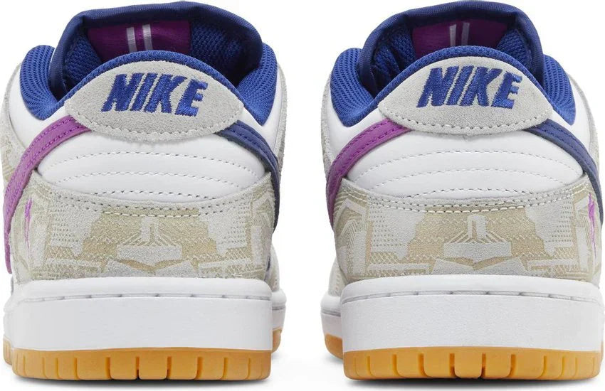 Tênis Nike Sb Dunk Low x Rayssa Leal Bege detalhe do material