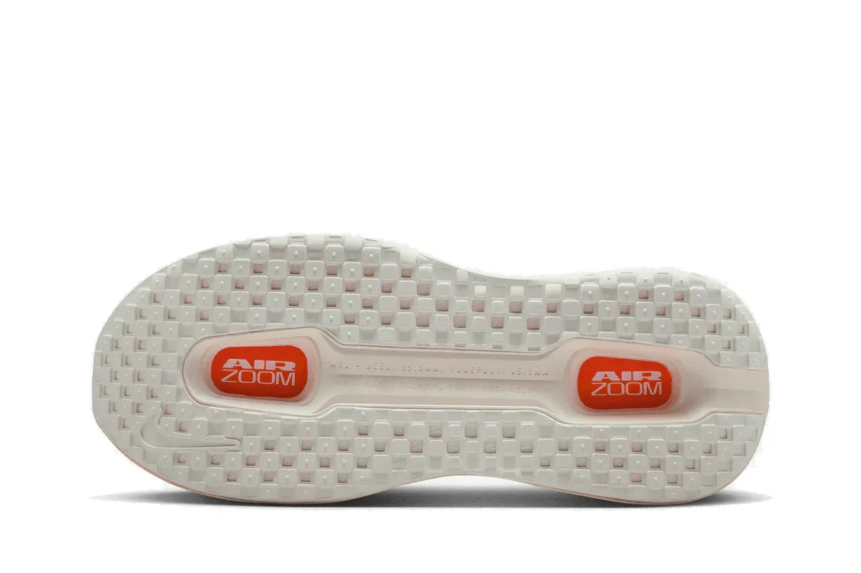 Tênis Nike Vomero Premium Sail Coconut Milk Branco detalhe do material