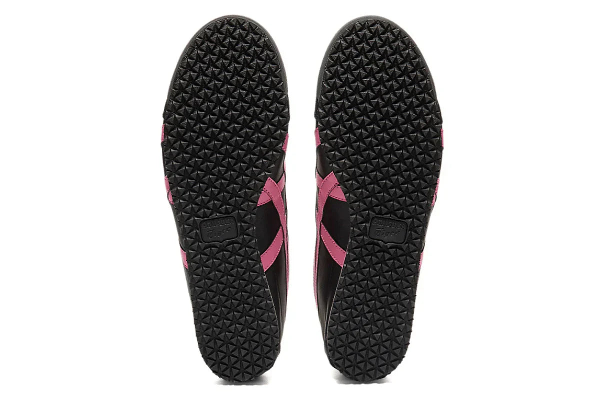 Tênis Onitsuka Tiger Mexico 66 Black/Dragon Fruit Preto detalhe lateral