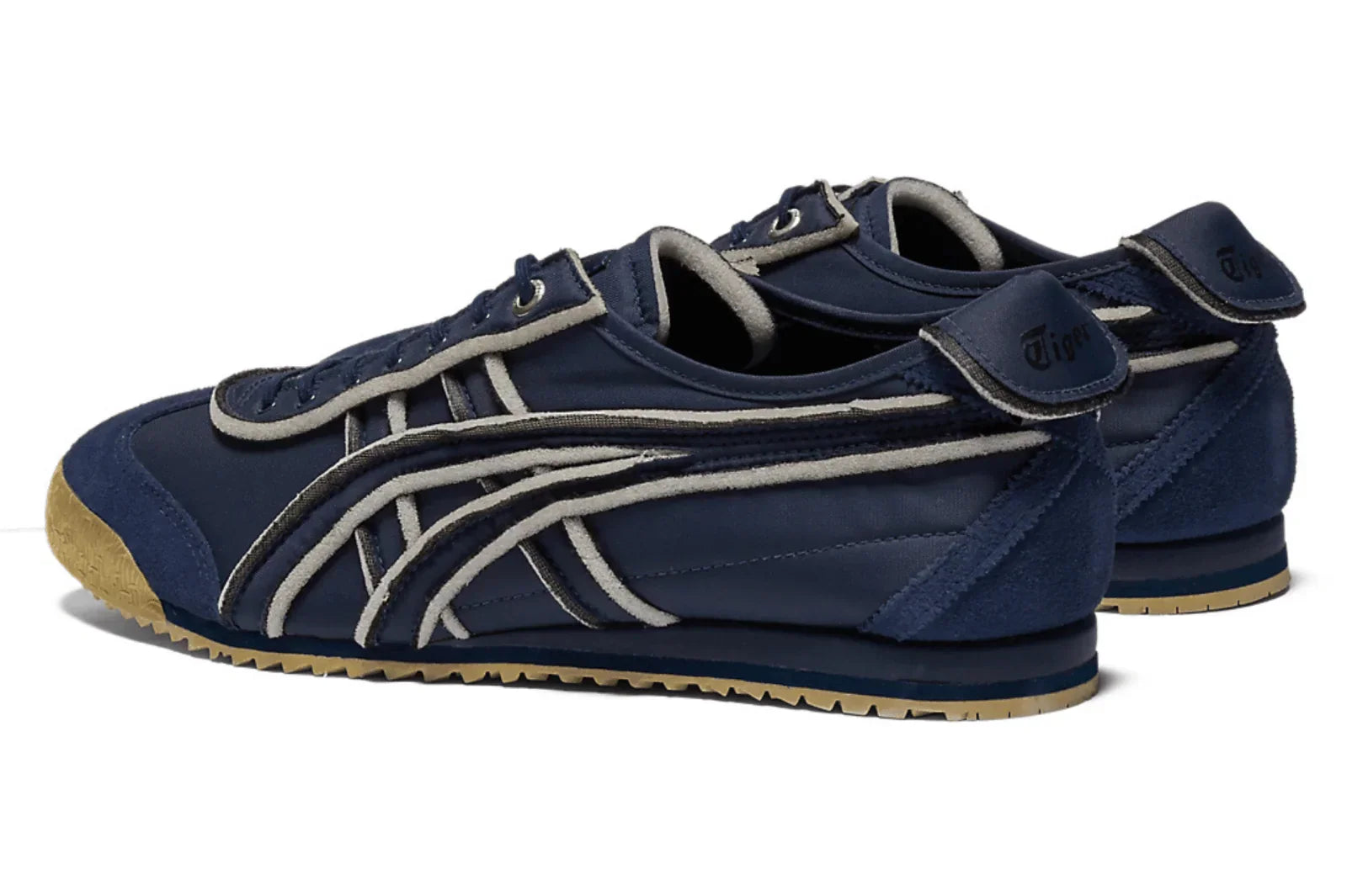 Tênis Onitsuka Tiger Mexico 66 SD Exposed Foam Peacoat Azul detalhe do solado