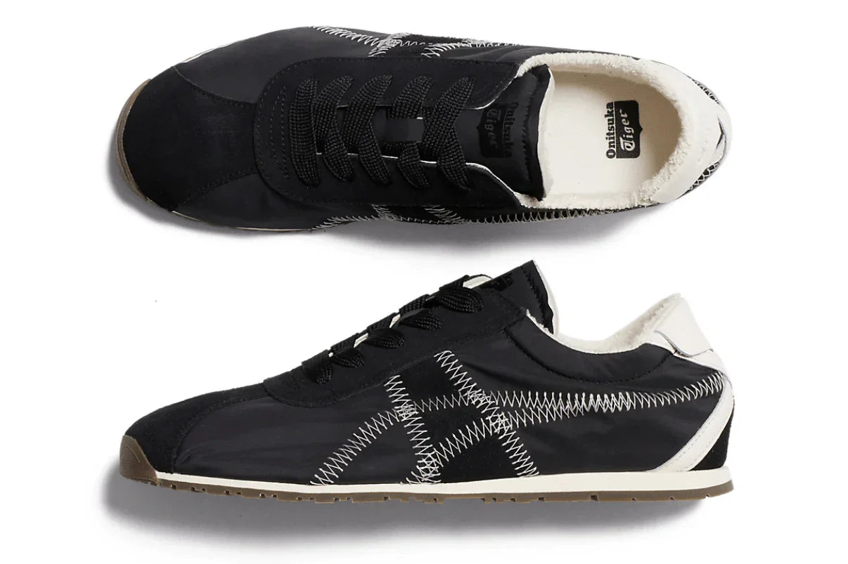 Tênis Onitsuka Tiger Tiger Corsair A55 Black Cream Preto detalhe do solado