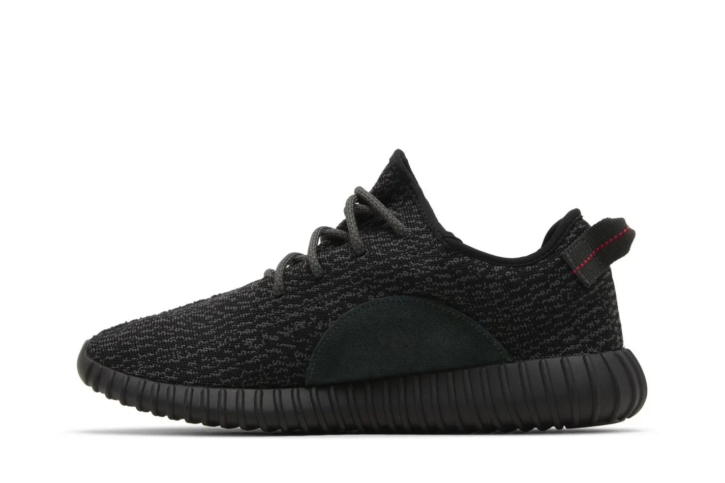 Tênis Adidas Yeezy Boost 350 Pirate Black 2023 vista traseira