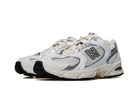 Tênis New Balance 530 Sea Salt White Mercury Red Branco detalhe do solado